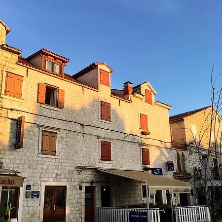Feral Apartmán Trogir